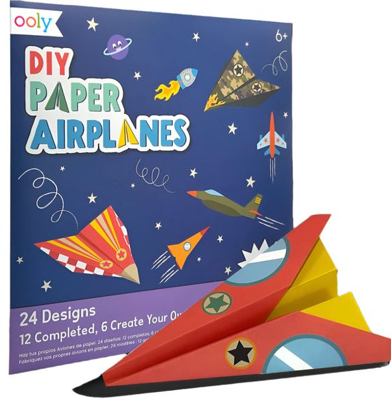 OOLY-DIY-Paper-Airplanes-Activity-Kit-Three-Quarters-Package_grande